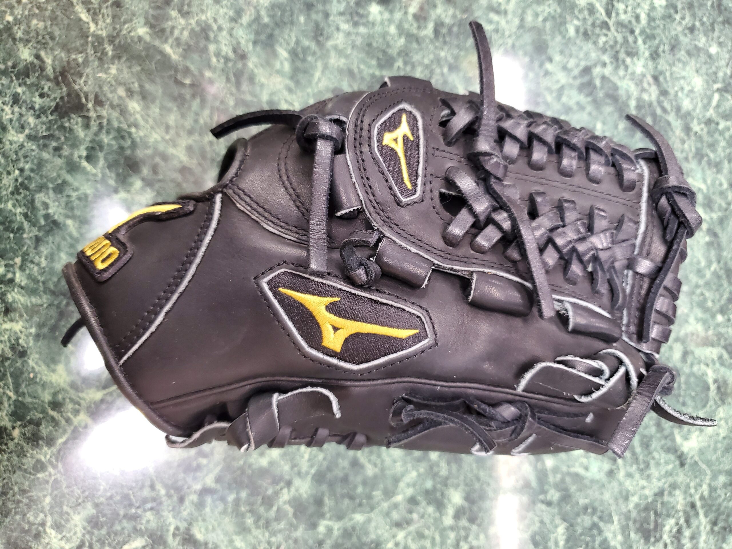 Mizuno pro limited baseball glove outlet