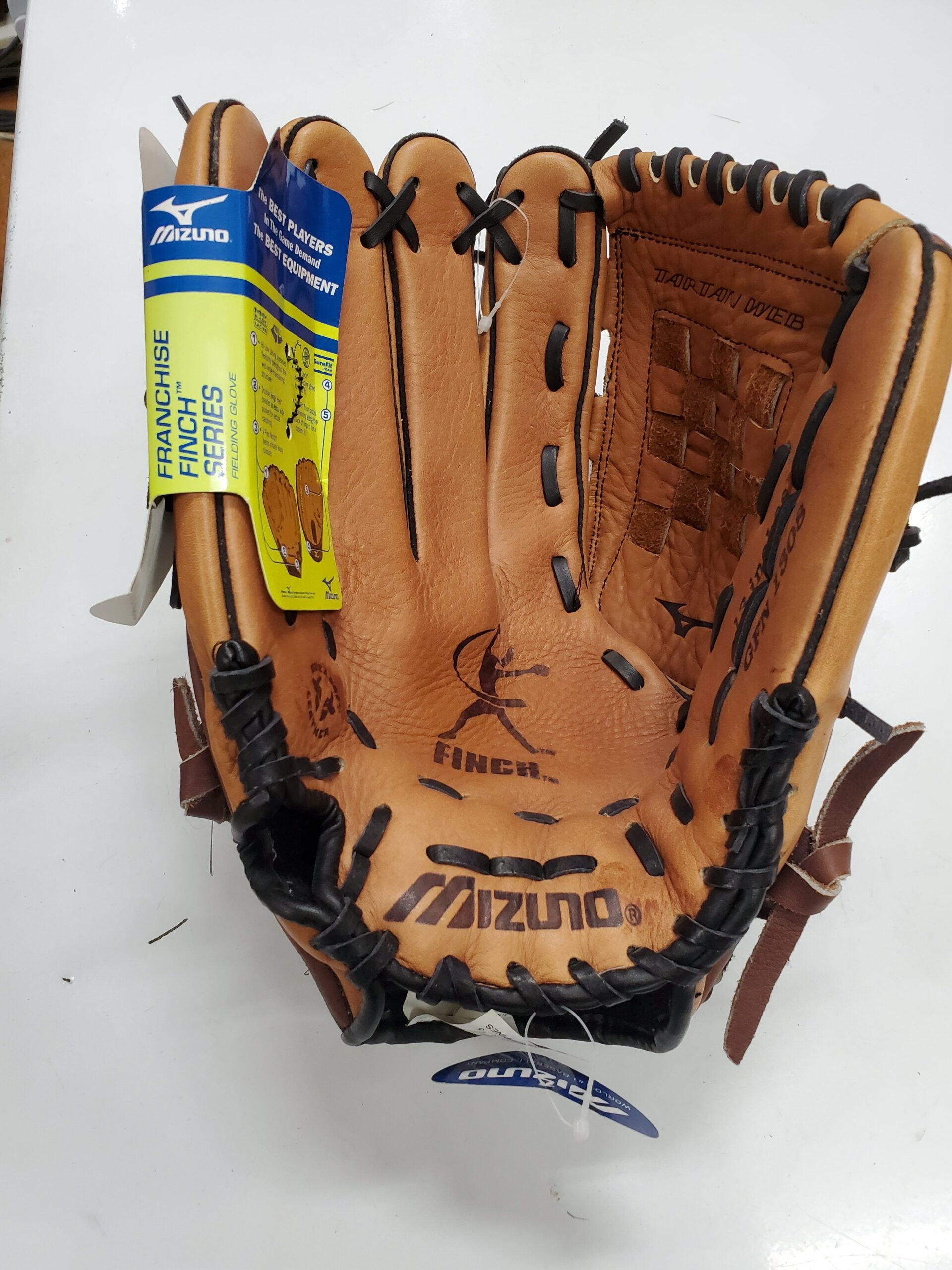 New Mizuno Franchise Series Finch GFN1308 Fastpitch Glove 13 FREE SHIPPING