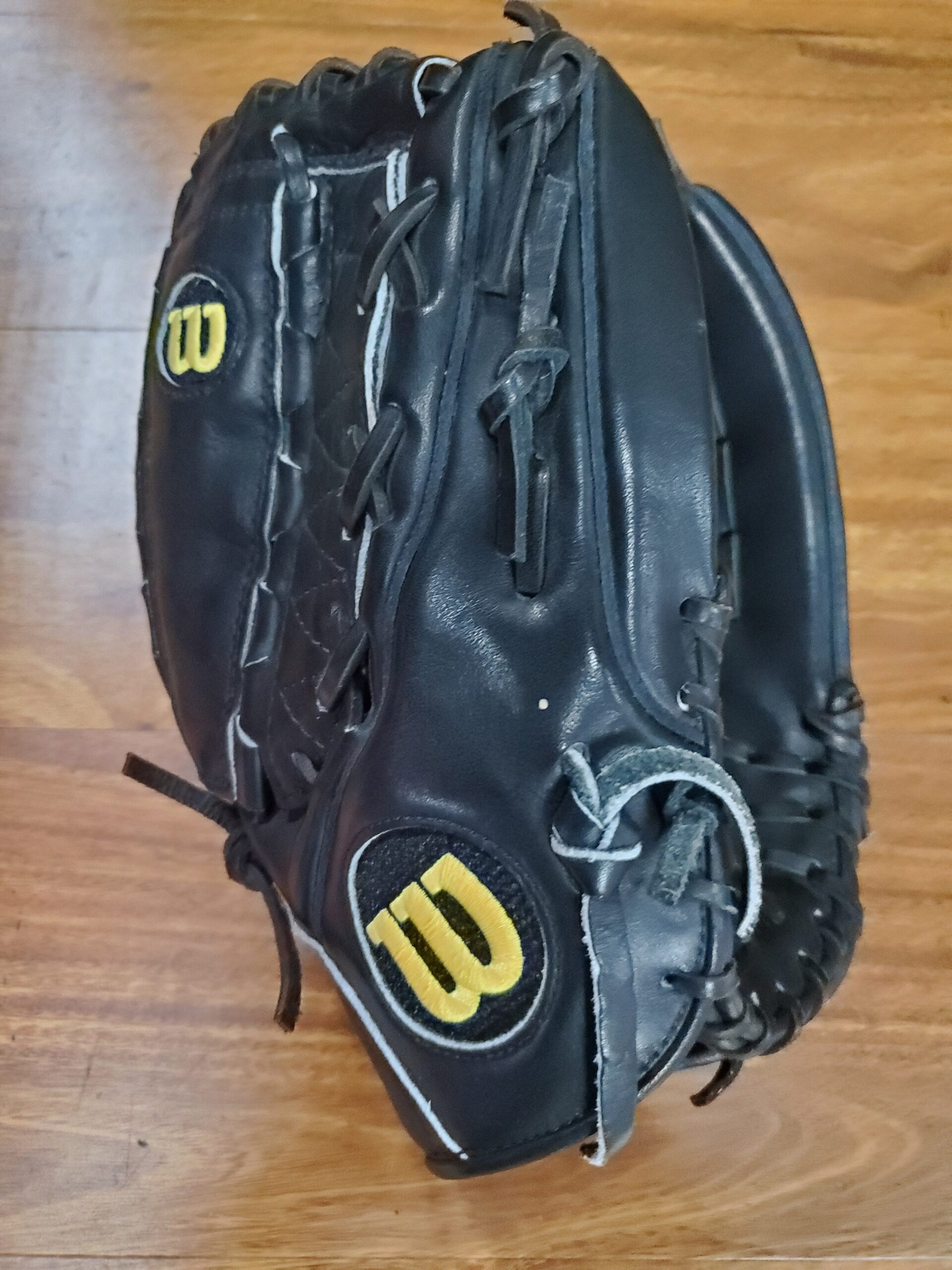 New Wilson A2000 XLC B Right Hand Throw 12.5 FREE SHIPPING